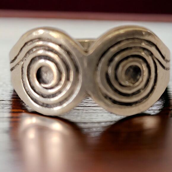 Vintage Ring - Sterling Silver Concentric Circles Boho Chic, Size 6.25 - Picture 2 of 9